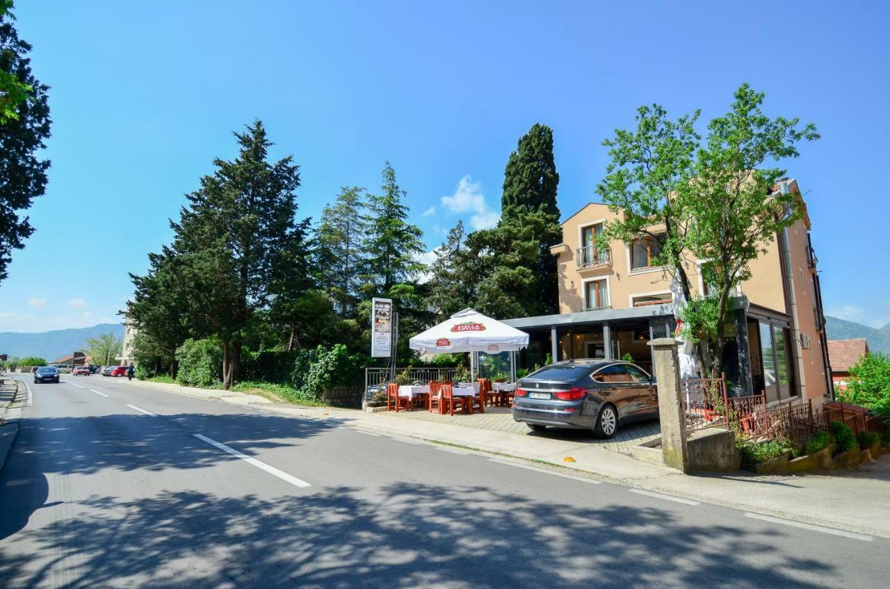 Bocche Di Cattaro Apartments Exterior photo